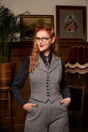 The Spectacular Spearpoint Shirt in Navy Dotted, am Model, Ansicht 2