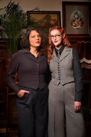 The Palazzo Perfection Pants in Navy Herringbone, am Model, Ansicht 3