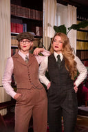 The Watchmaker’s Waistcoat in Rust & Tan, am Model, Ansicht 2