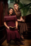 The Darling Diamond Top in Coffee Mélange, am Model, Ansicht 3