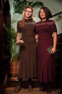The Darling Diamond Top in Coffee Mélange, am Model, Ansicht 5