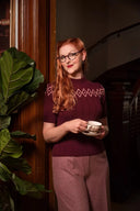 The Darling Diamond Top in Black Cherry, am Model, Ansicht 6