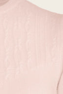 The Cashmere Staple Sweater in Soft Pink, Stoffdetail