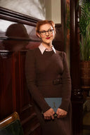 The All-Round Sweater in Coffee Mélange, am Model, Ansicht 3