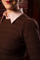 The All-Round Sweater in Coffee Mélange, am Model, Ansicht 6