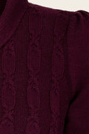 The Screen Siren Cardigan in Black Cherry, Stoffdetail