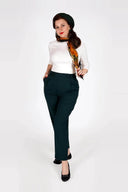 Dorothy Tapered Trousers in Flaschengrün | Weekend Doll - Bright House Vintage
