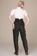 The Hep Hepburn Slacks Schwarz mit Nadelstreifen | Emmy Design | Damenhose - Bright House Vintage